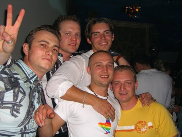 2005 11 05 057